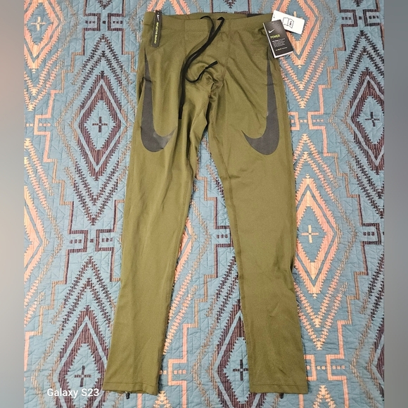 Nike Mens‎ Dri Fit Sportswear NWT - Picture 1 of 10
